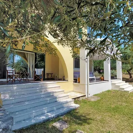 Mayroula Villa